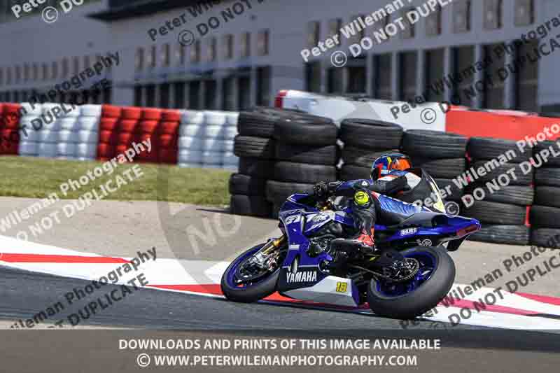 cadwell no limits trackday;cadwell park;cadwell park photographs;cadwell trackday photographs;enduro digital images;event digital images;eventdigitalimages;navarra;no limits trackdays;peter wileman photography;racing digital images;trackday digital images;trackday photos
